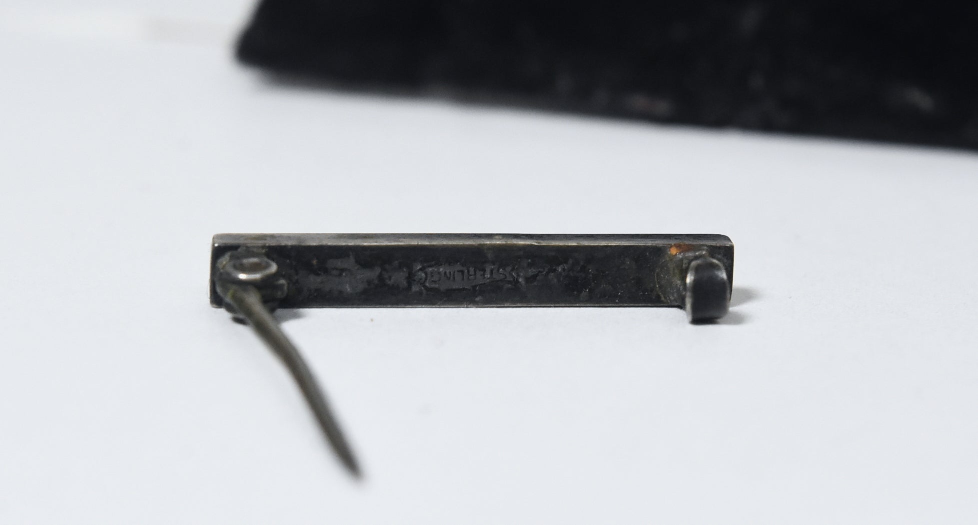 Fishel, Nessler & Co. - Vintage Sterling Silver Rhinestone Bar Brooch