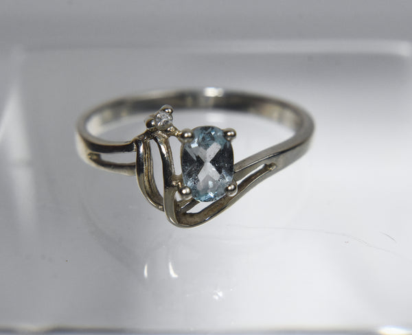 Weekenders - Sterling Silver Light Blue Stone and Diamond Ring - Size 8