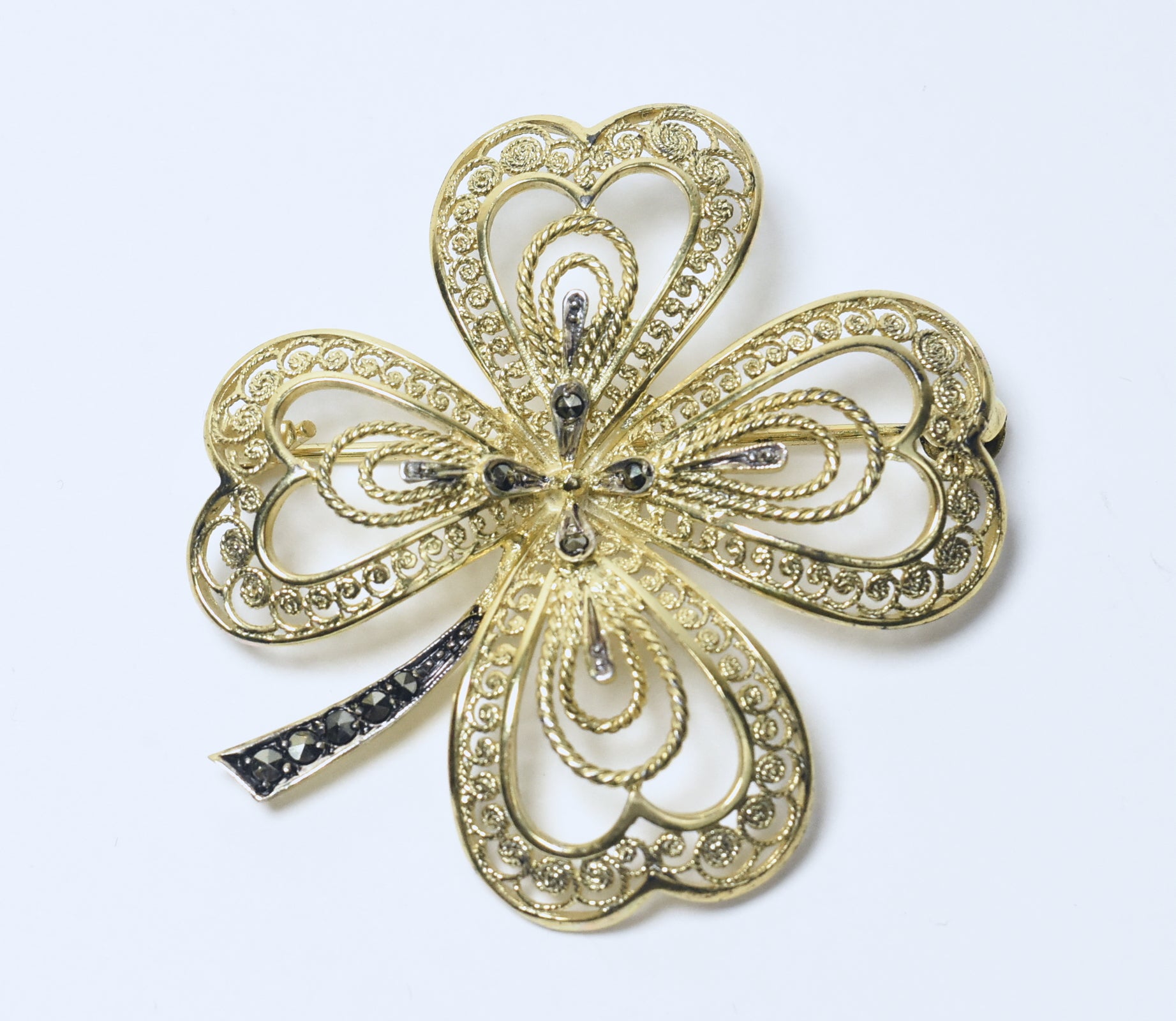 Willi Nonnenmann -  Vintage Gold Tone Sterling Silver Filigree Four Leaf Clover Marcasite Brooch