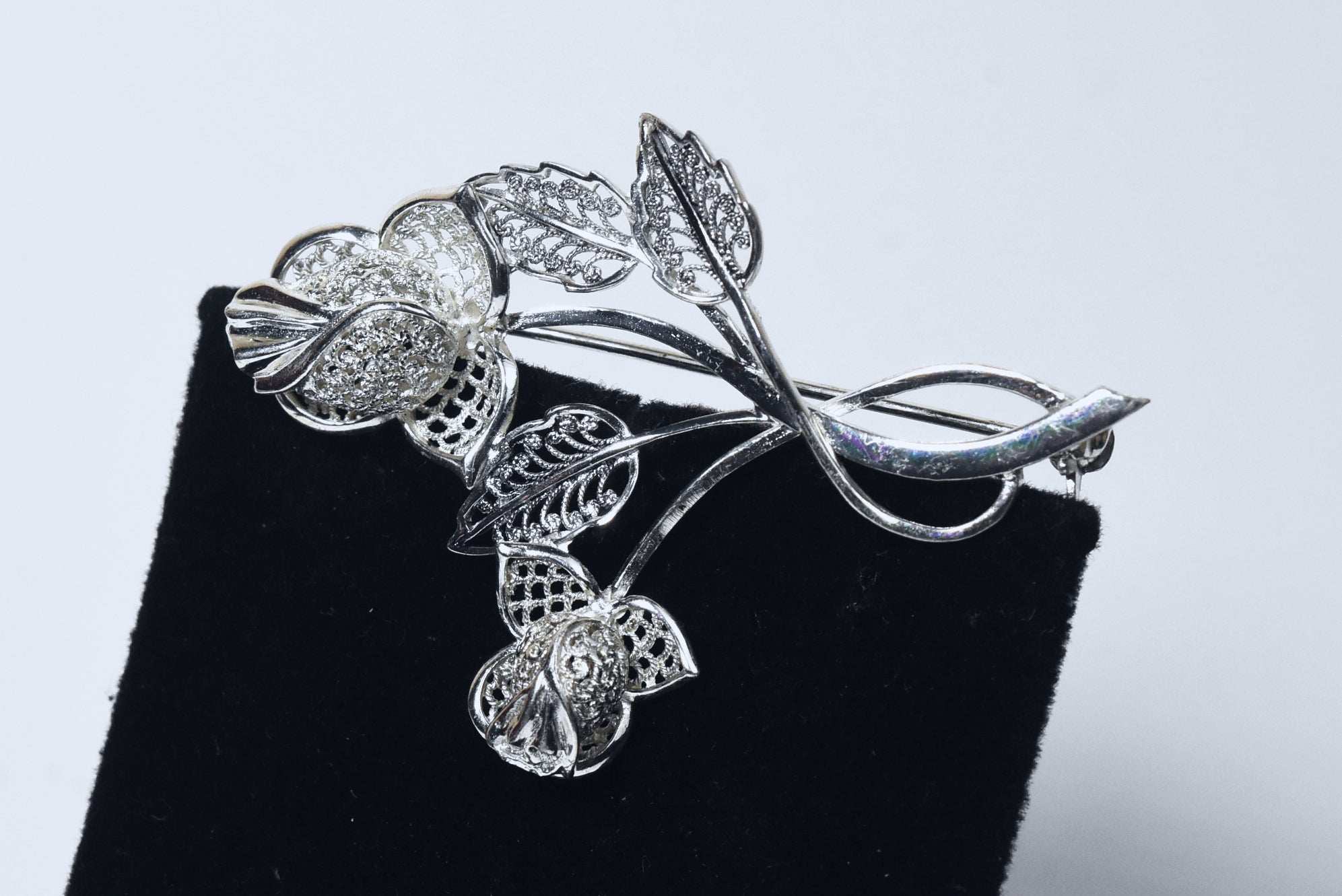 Willi Nonnenmann - Vintage Sterling Silver Filigree Bunch of Roses Brooch