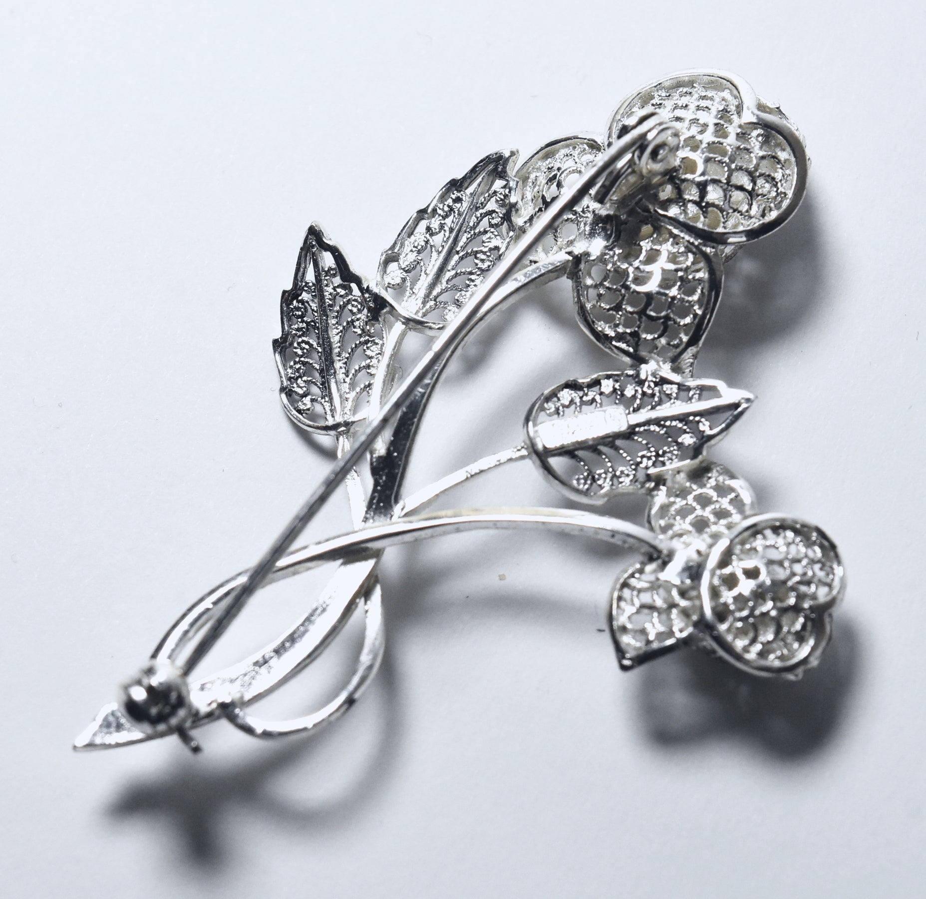 Willi Nonnenmann - Vintage Sterling Silver Filigree Bunch of Roses Brooch