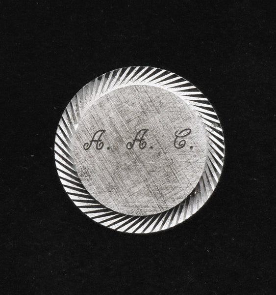 Lamode - Vintage Sterling Silver Engraved Monogram Brooch