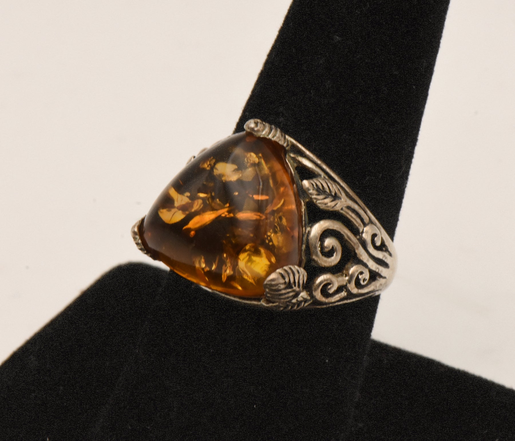 Vintage Sterling Silver Ring with Fossilized Resin Triangle Cabochon - Size 8