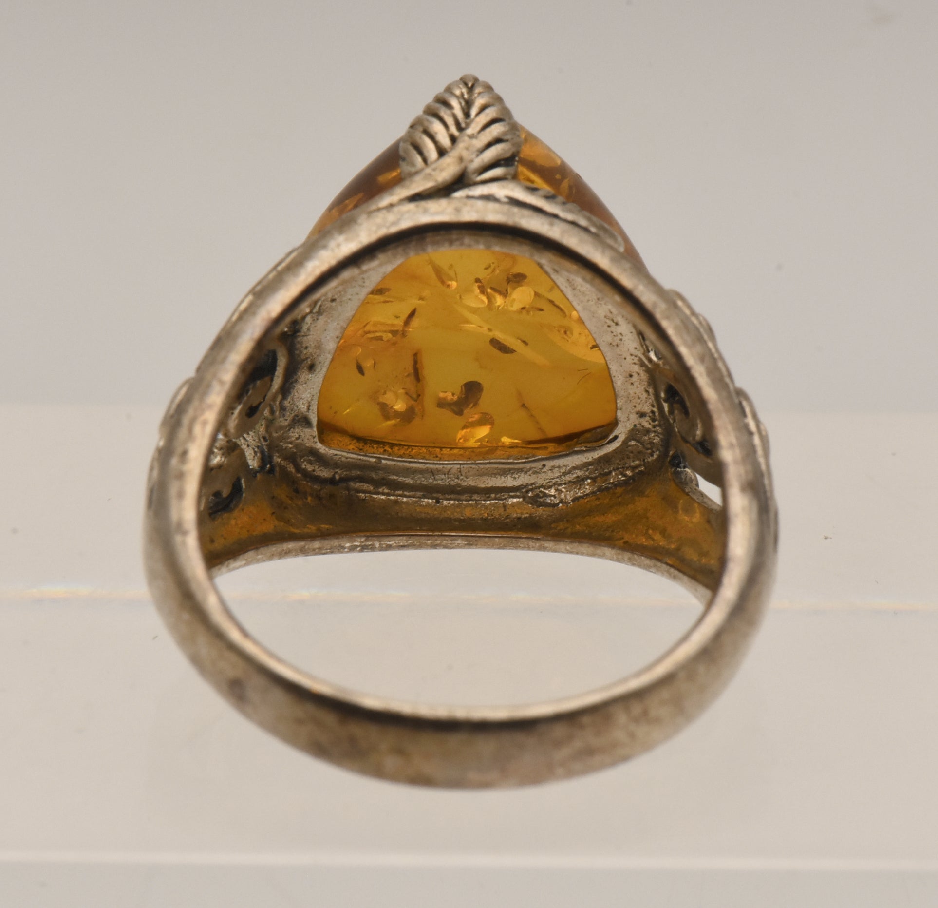 Vintage Sterling Silver Ring with Fossilized Resin Triangle Cabochon - Size 8