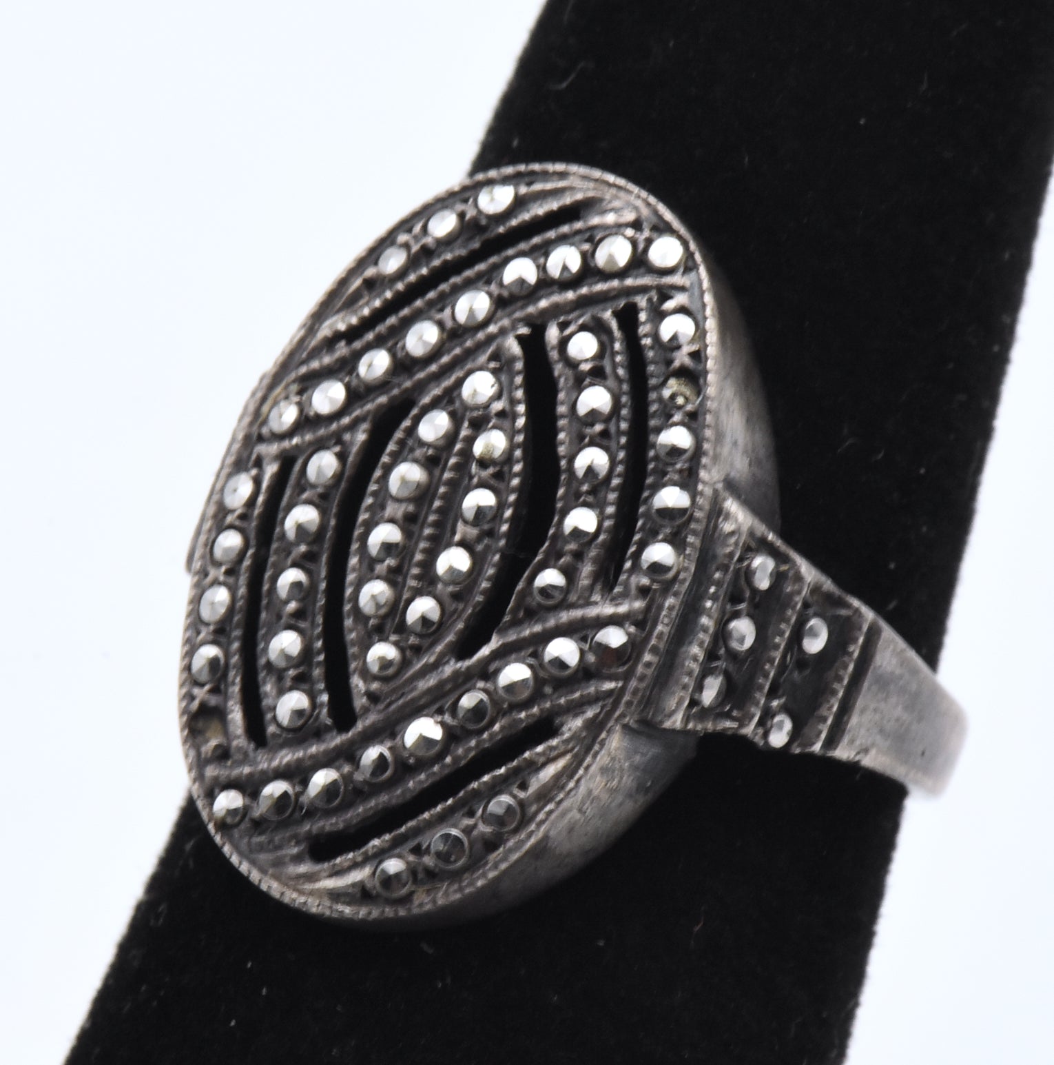 Vintage Sterling Silver Marcasite Art Deco Design Ring - SIze 5.5