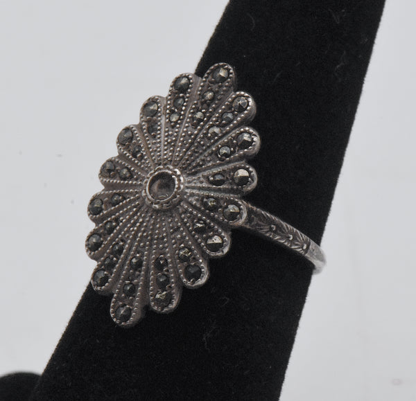 Vintage Sterling Silver and Marcasite Art Deco Ring - Size 5.75