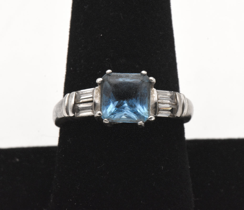 Dyadema - Vintage Sterling Silver Blue Glass Art Deco Ring - Size 9