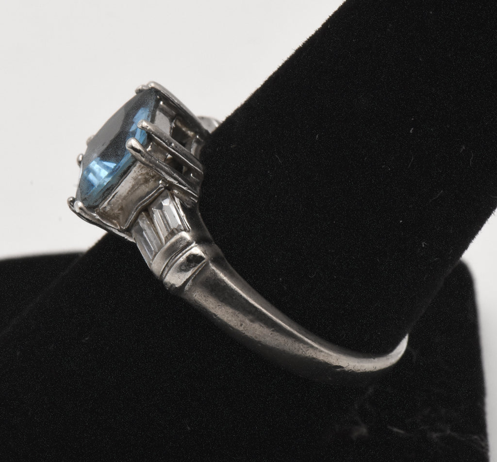 Dyadema - Vintage Sterling Silver Blue Glass Art Deco Ring - Size 9