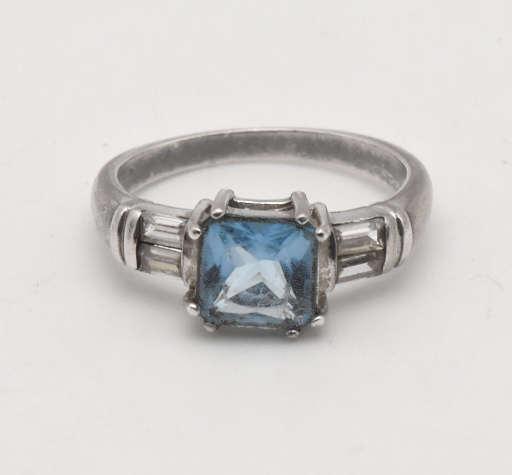 Dyadema - Vintage Sterling Silver Blue Glass Art Deco Ring - Size 9