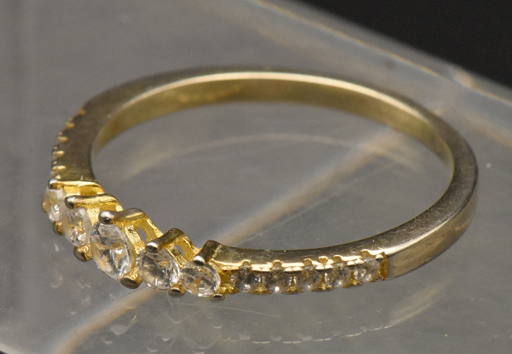 Vintage Gold Tone Sterling Silver Rhinestone Band - Size 8.75