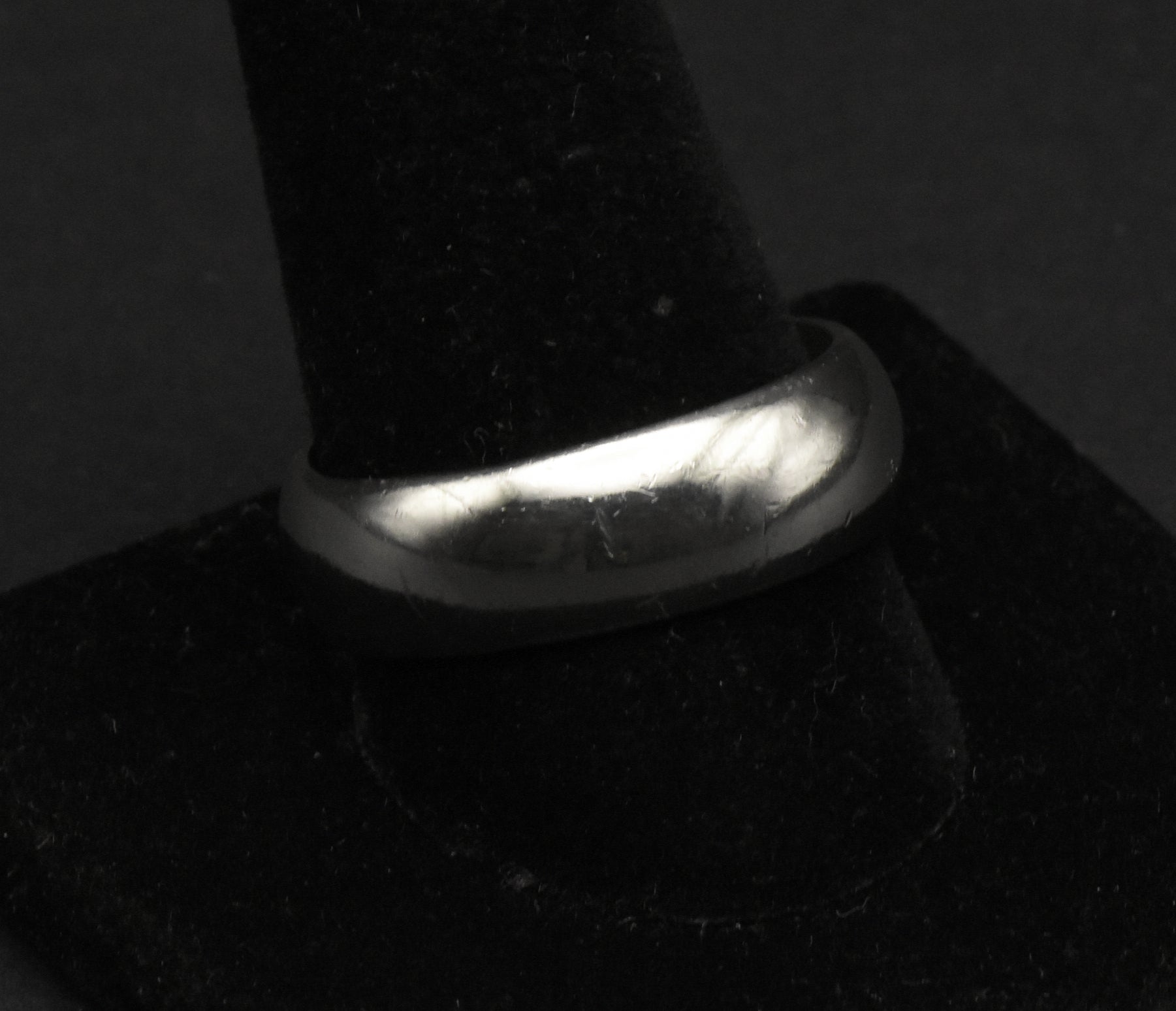 Vintage Sterling Silver Band - Size 11.75