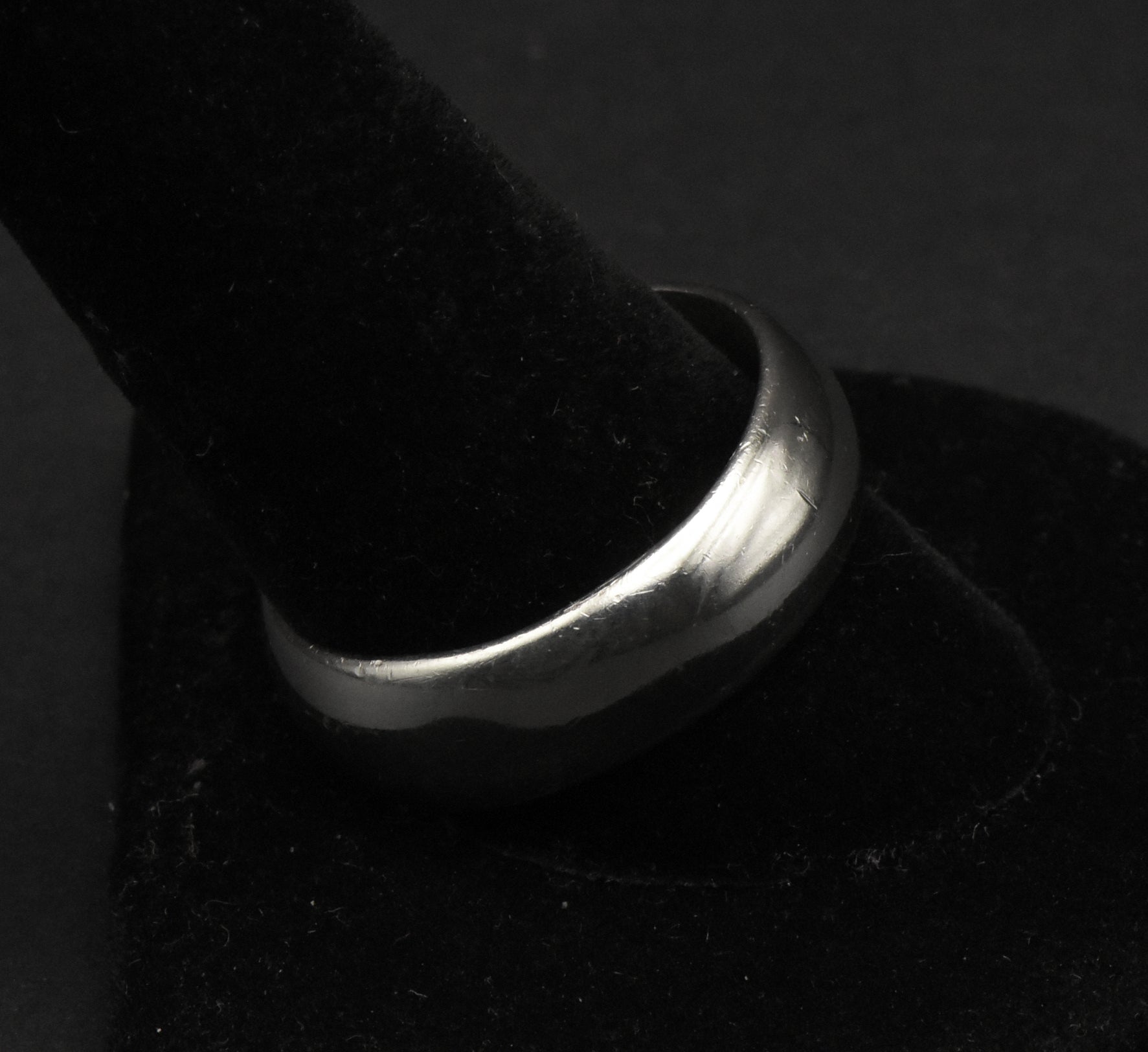 Vintage Sterling Silver Band - Size 11.75
