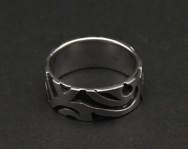 Vintage Abstract Design Ring - Size 8.25