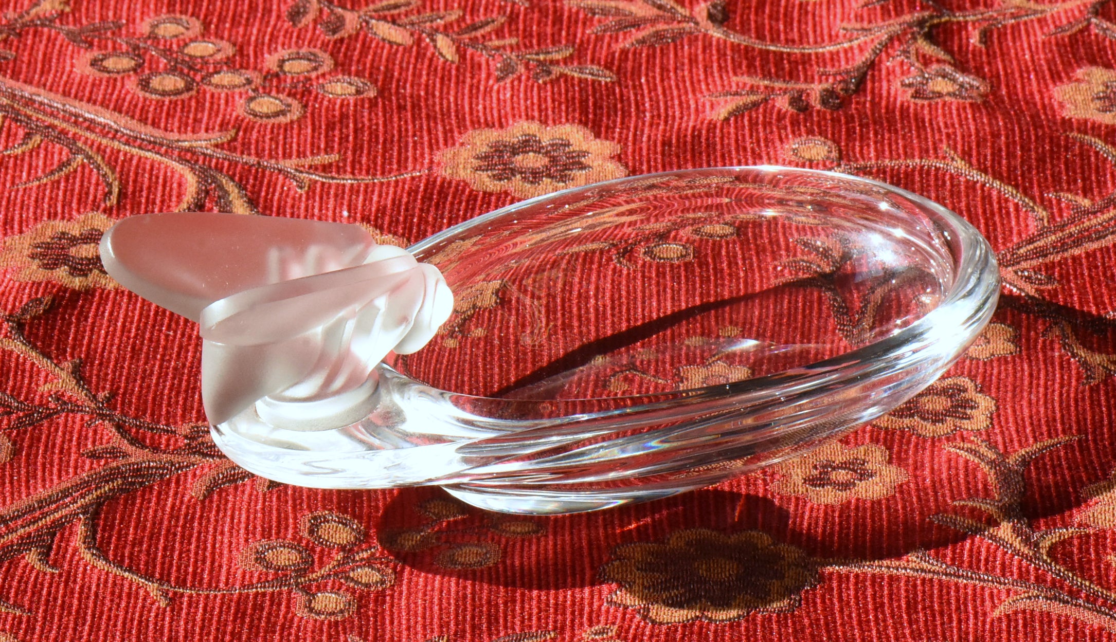 Glass Hornet Trinket Dish - AS IS