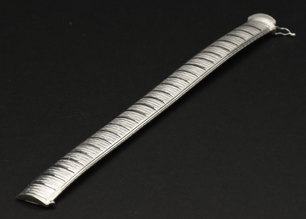 Vintage Sterling Silver Flexible Clasped Italian Bracelet - 7.5"