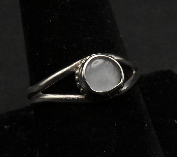 Vintage Sterling Silver Opal Ring - Size 9.75