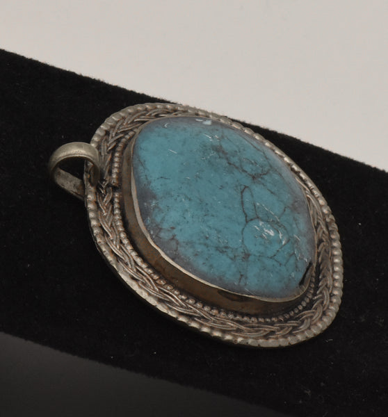 Vinage Carved Blue Stone Cabochon Pendant