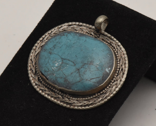 Vinage Carved Blue Stone Cabochon Pendant