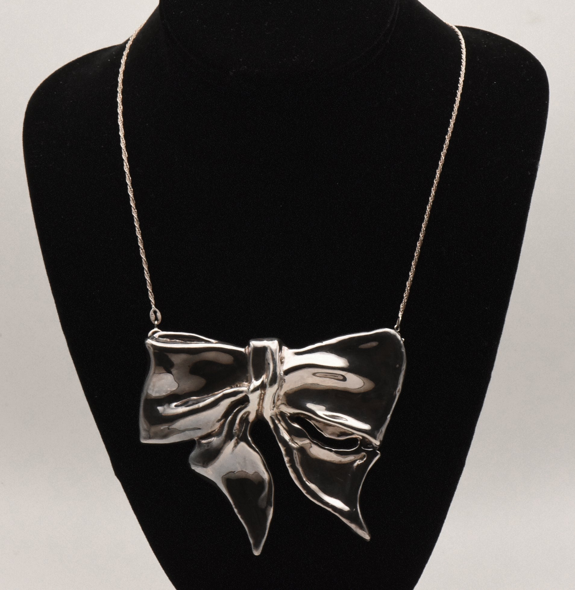 Stunning BIG! Vintage Sterling Silver Bow Pendant/Brooch on Sterling Silver Chain Necklace - 16.5"