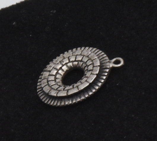 Vintage Sterling Silver Wreath Charm