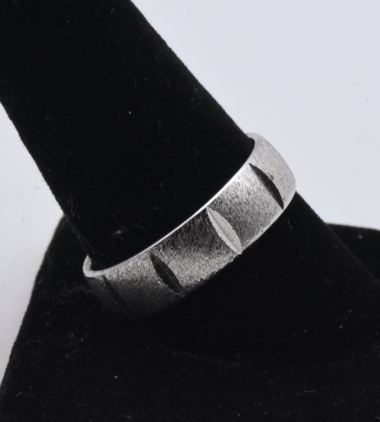 Silver Tone Brushed Metal Texture Band - Size 10.75