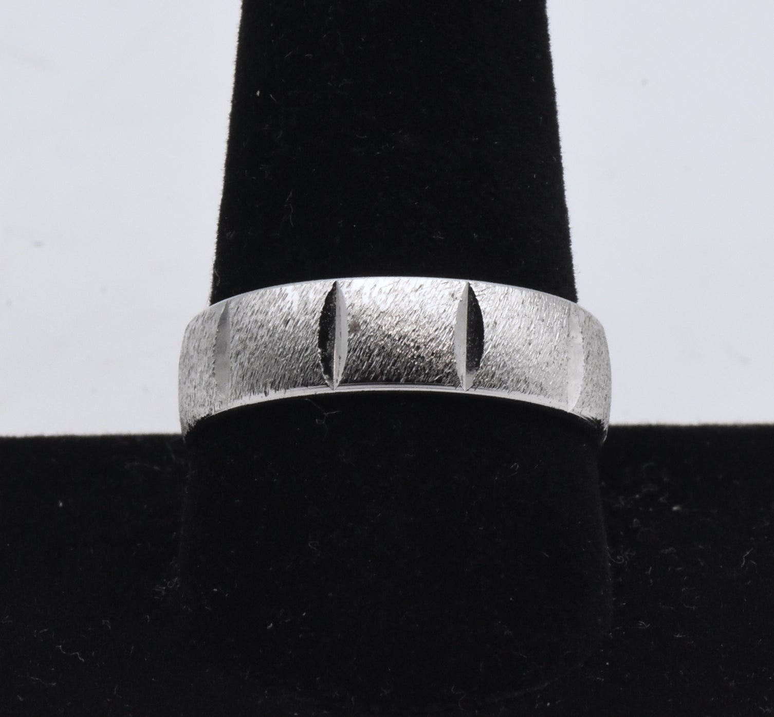 Silver Tone Brushed Metal Texture Band - Size 10.75