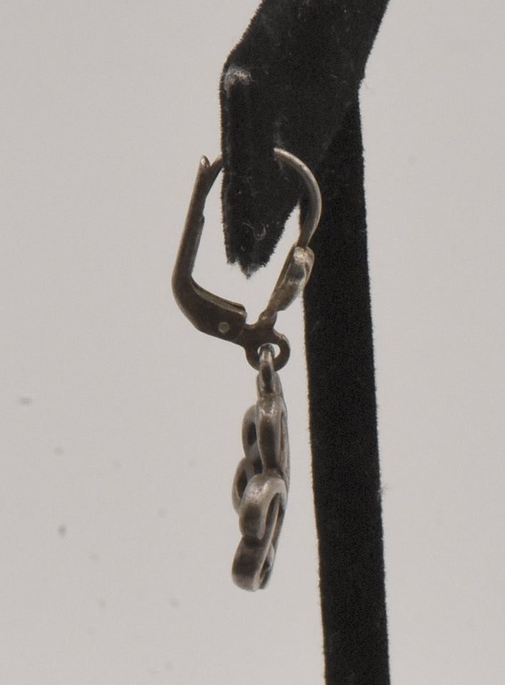 UNMATCHED Vintage Sterling Silver Celtic Knot Shamrock Dangle Earring
