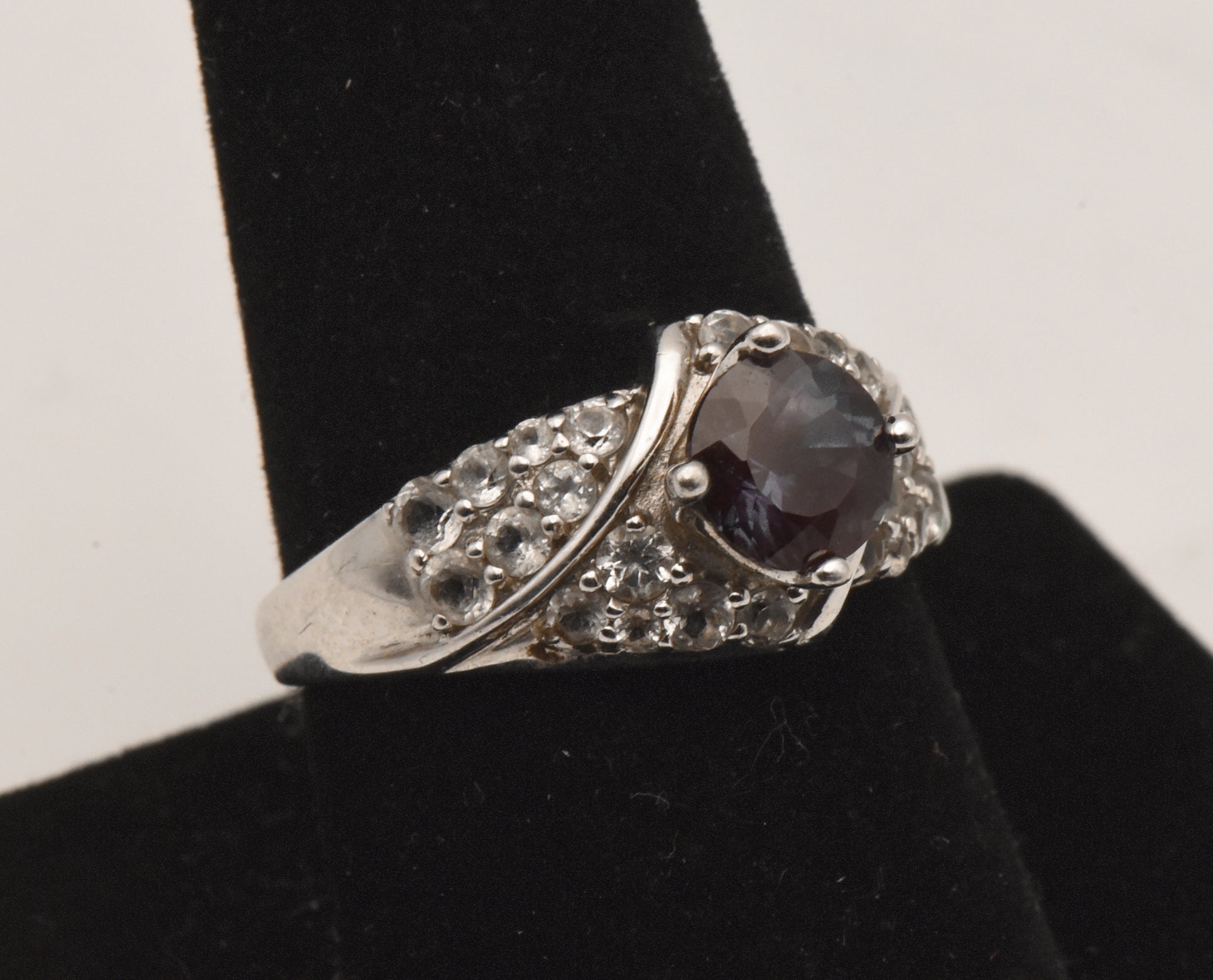 Vintage Synthetic Color Change Sapphire and Topaz Ring - Size 9