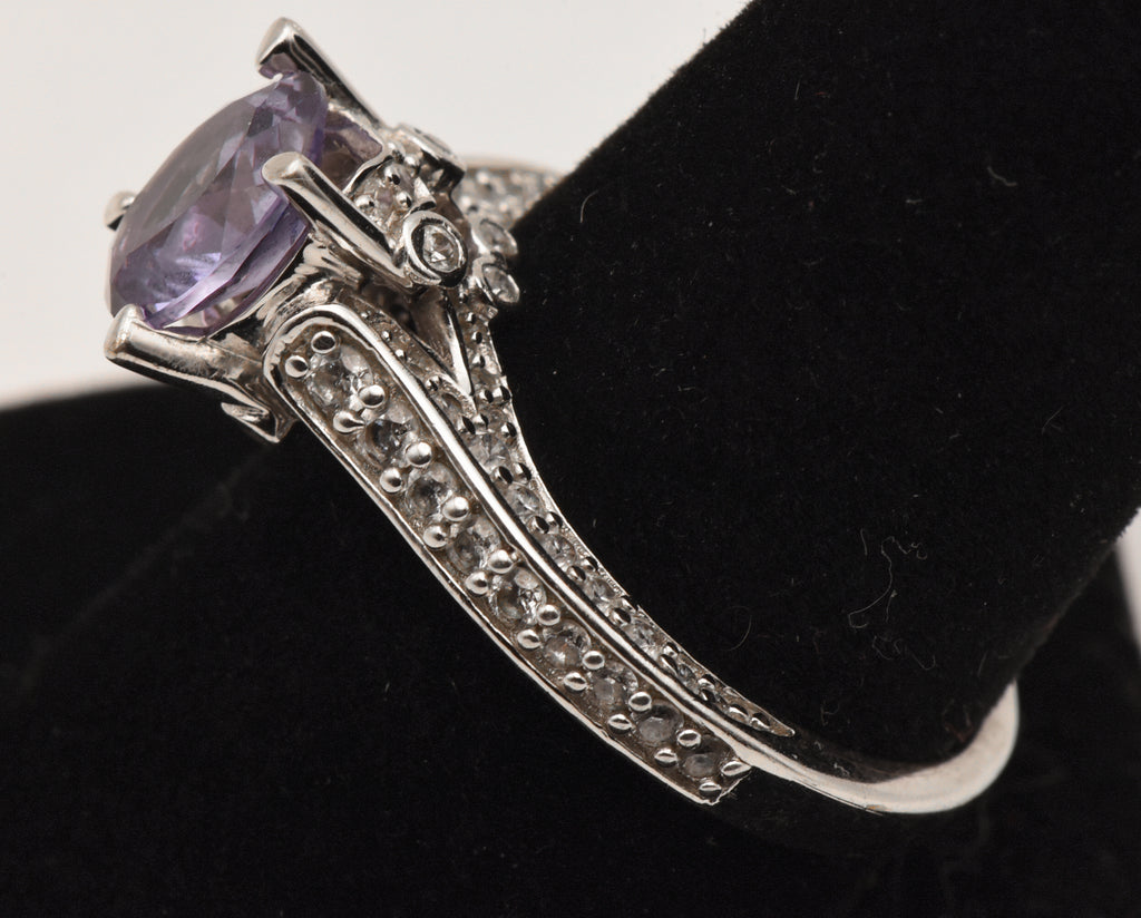 Vintage Sterling Silver Synthetic Color Change Sapphire and Rhinestone Ring - Size 9