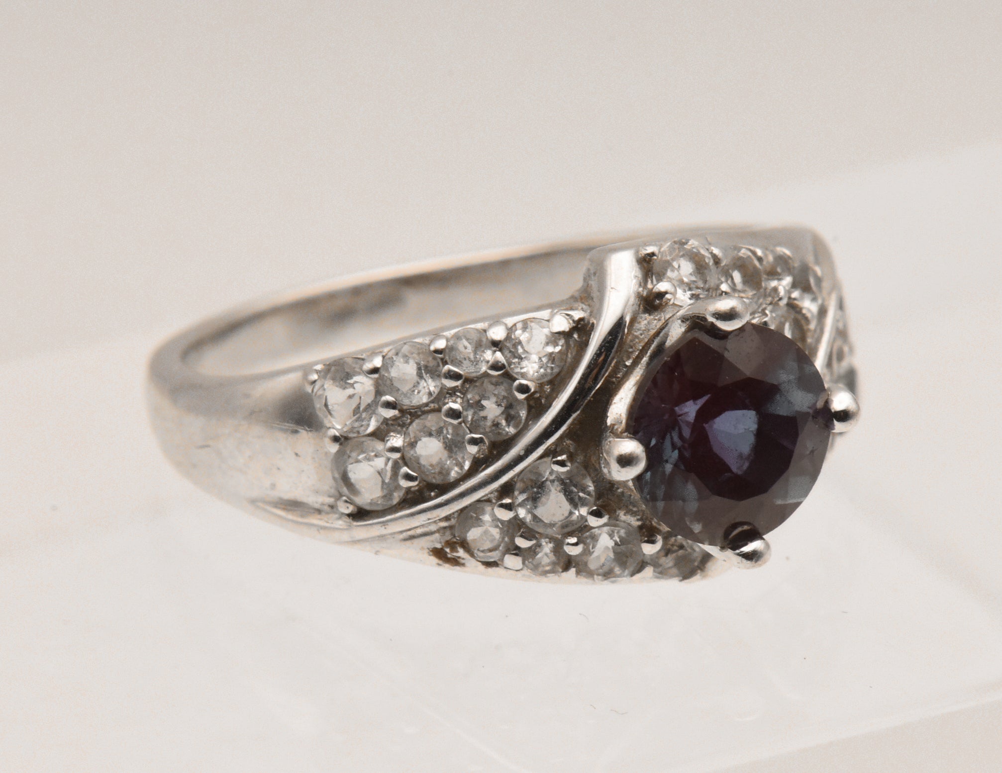 Vintage Synthetic Color Change Sapphire and Topaz Ring - Size 9