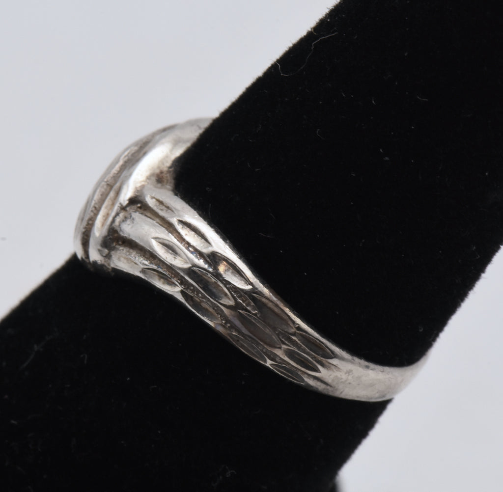 Vintage Sterling Silver Braided Design Chevron Ring - Size 4.75