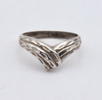 Vintage Sterling Silver Braided Design Chevron Ring - Size 4.75