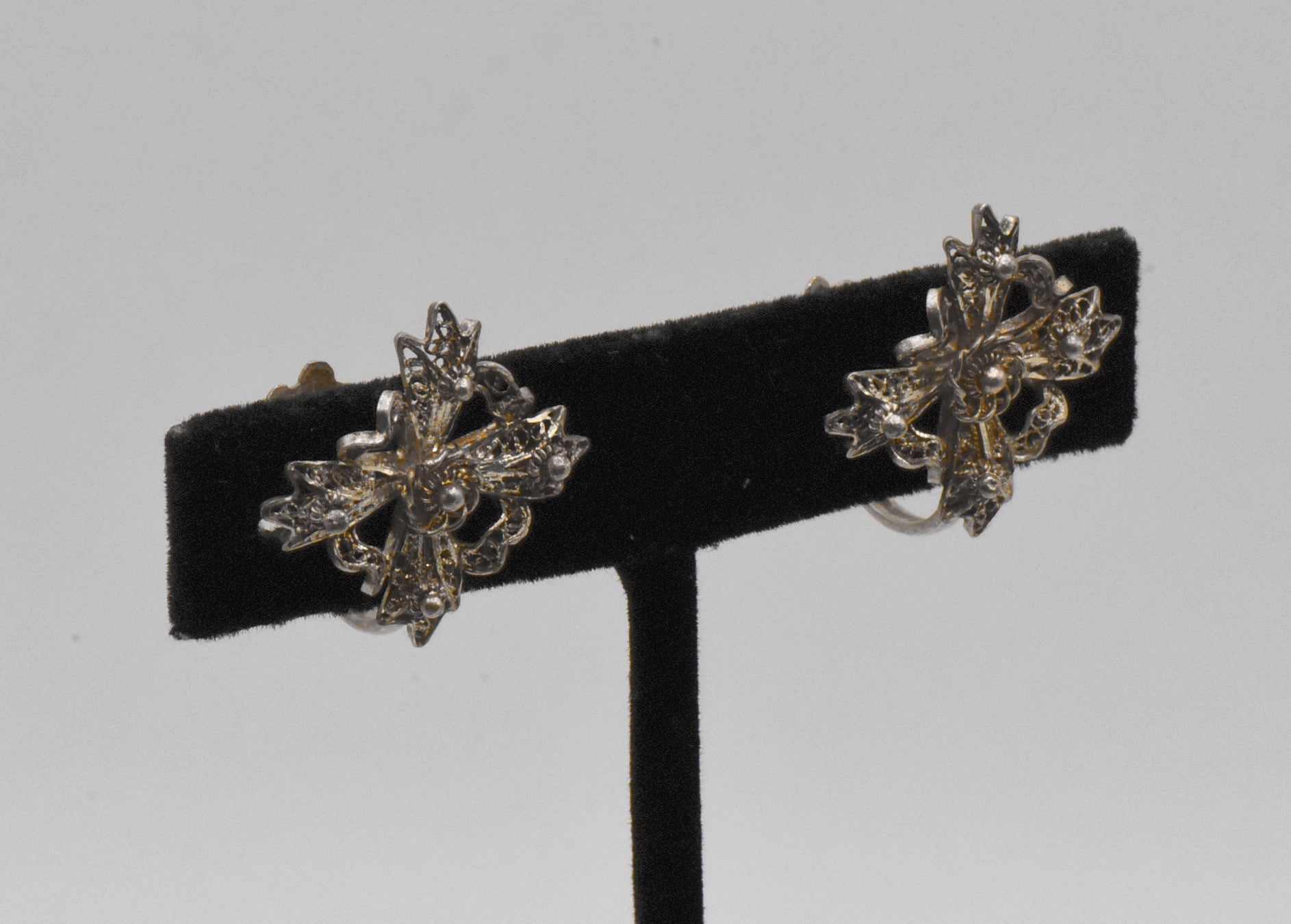 Vintage Sterling Silver Filigree Cross Screw Back Earrings
