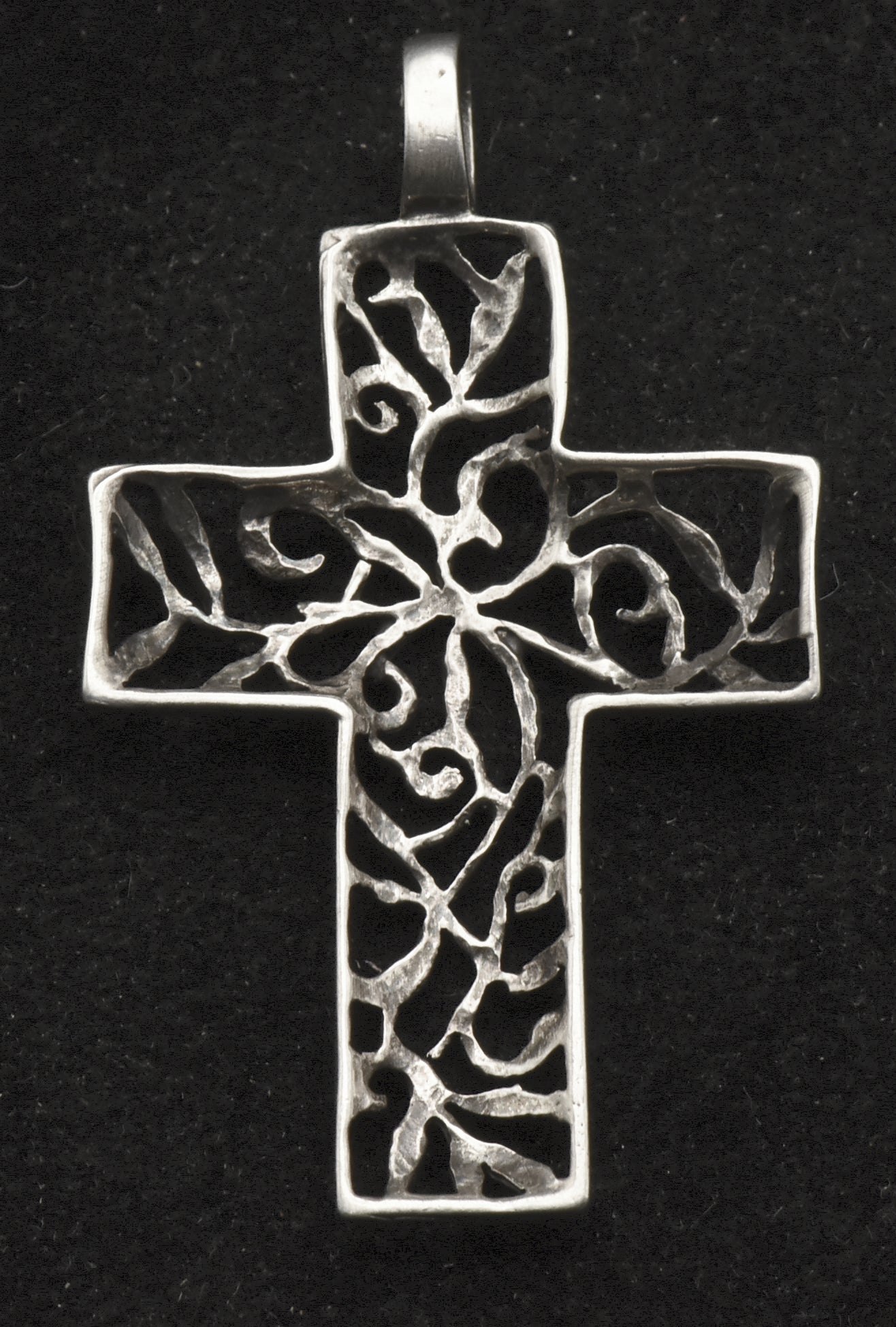 Vintage Sterling Silver Cross Pendant
