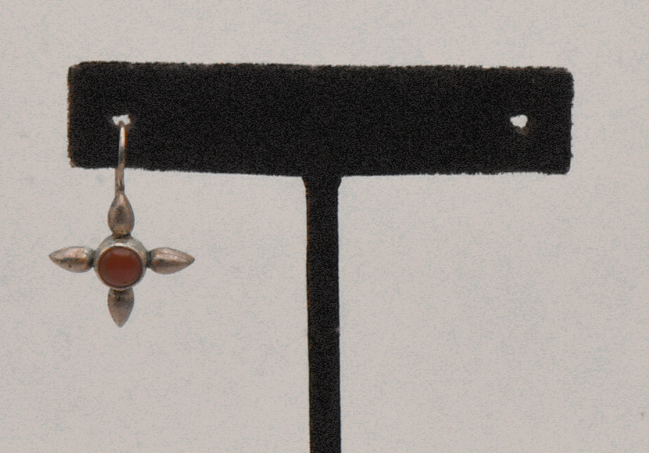 UNMATCHED Vintage Sterling Silver Carnelian Earring