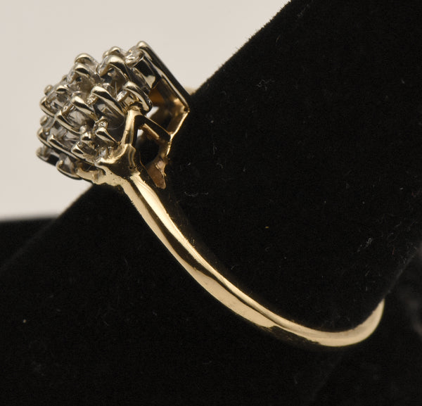 Vintage 14k Gold Diamond Cluster Ring - Size 8.25