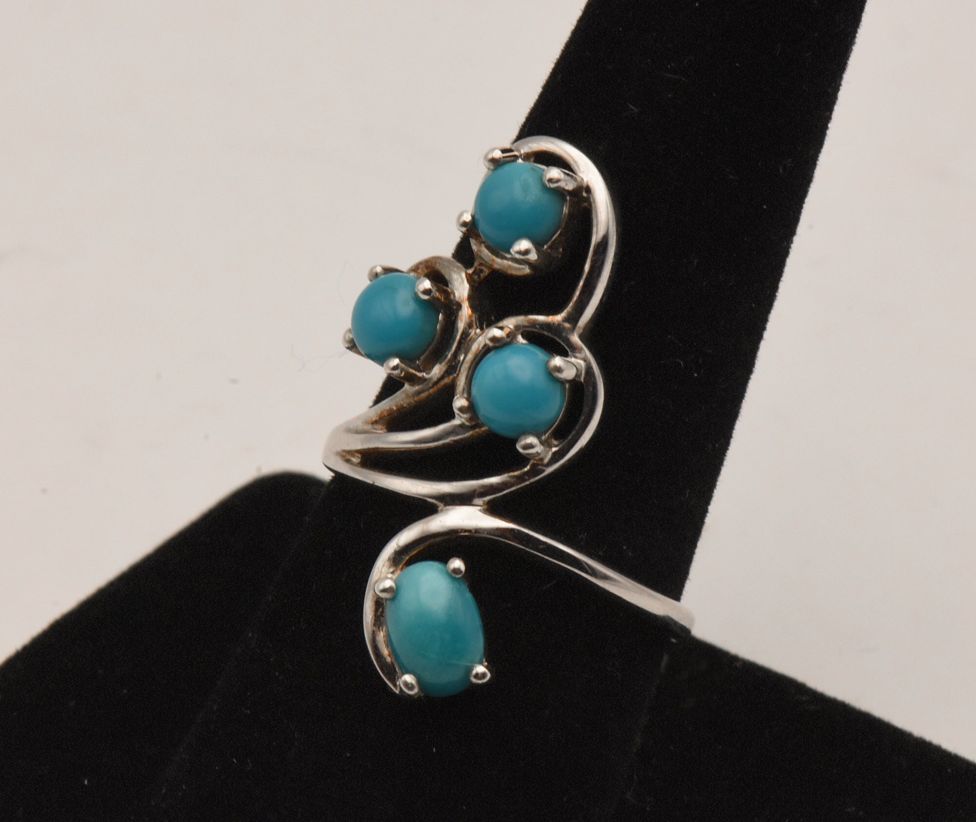 Vintage Sterling Silver Finger Ring with Faux Turquoise - Size 9