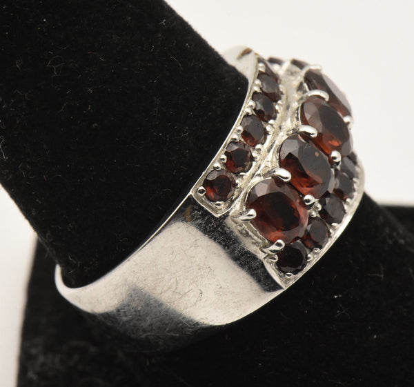 Vintage Sterling Silver Red Garnet Ring - Size 8.75