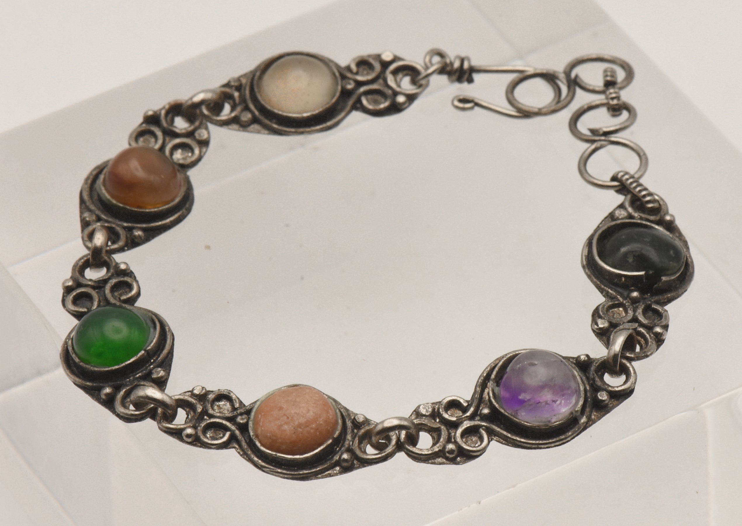 Vintage Colorful Cabochons Silver Tone Metal Link Bracelet