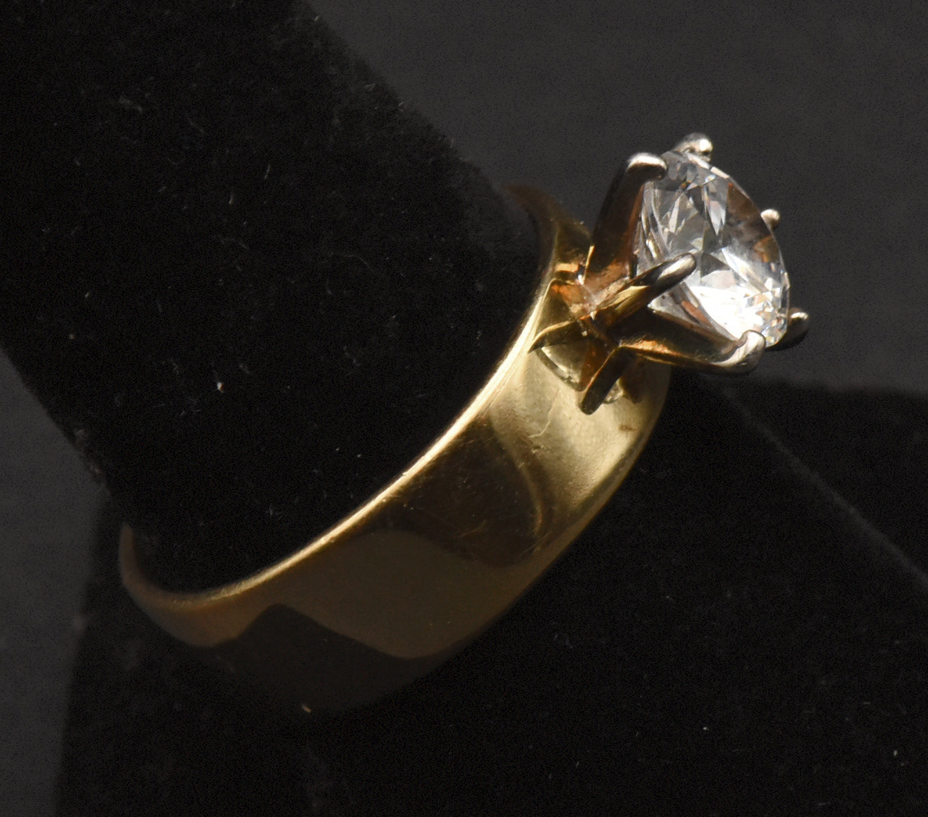 Vintage Gold Tone Sterling Silver Rhinestone Ring - Size 9