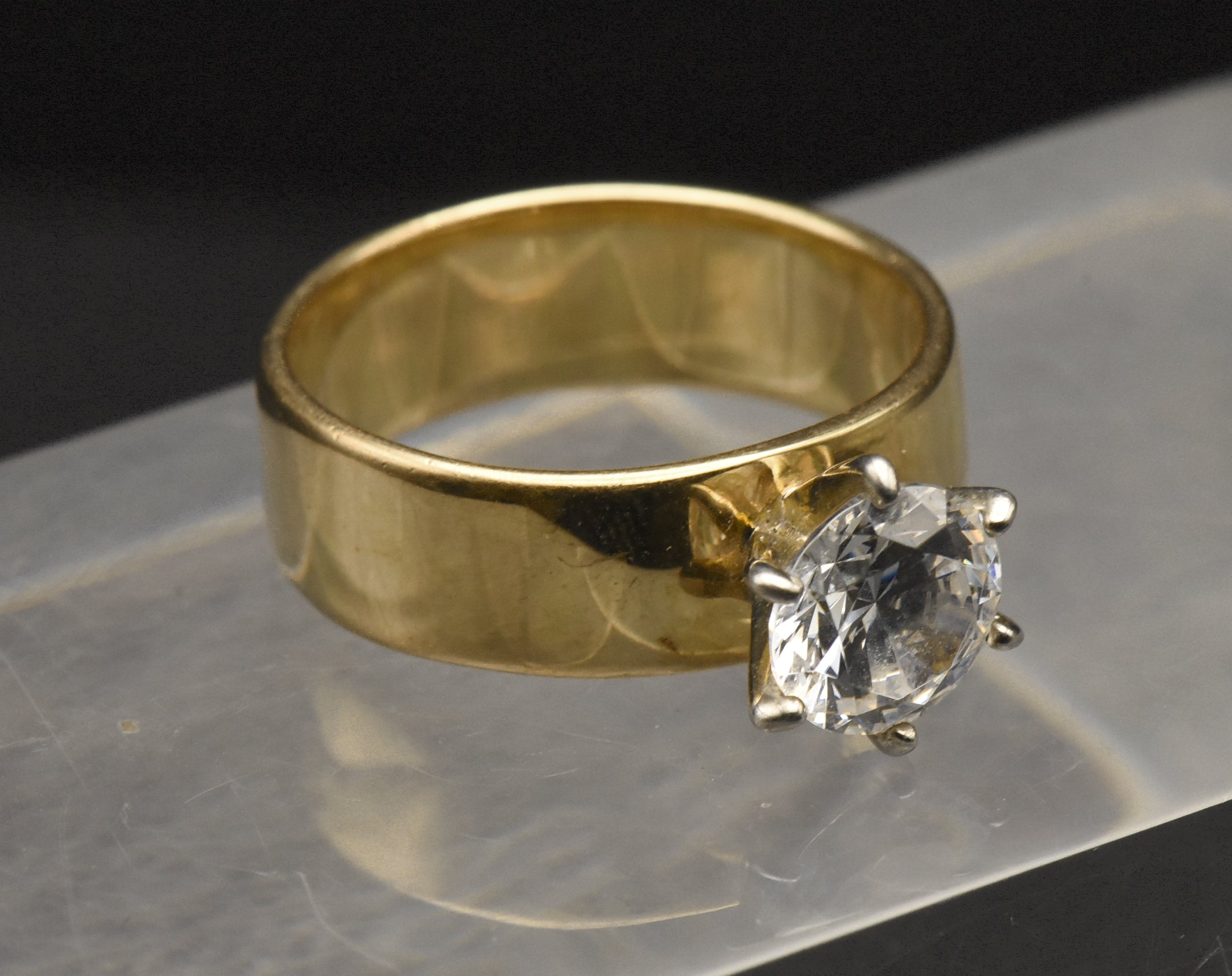 Vintage Gold Tone Sterling Silver Rhinestone Ring - Size 9