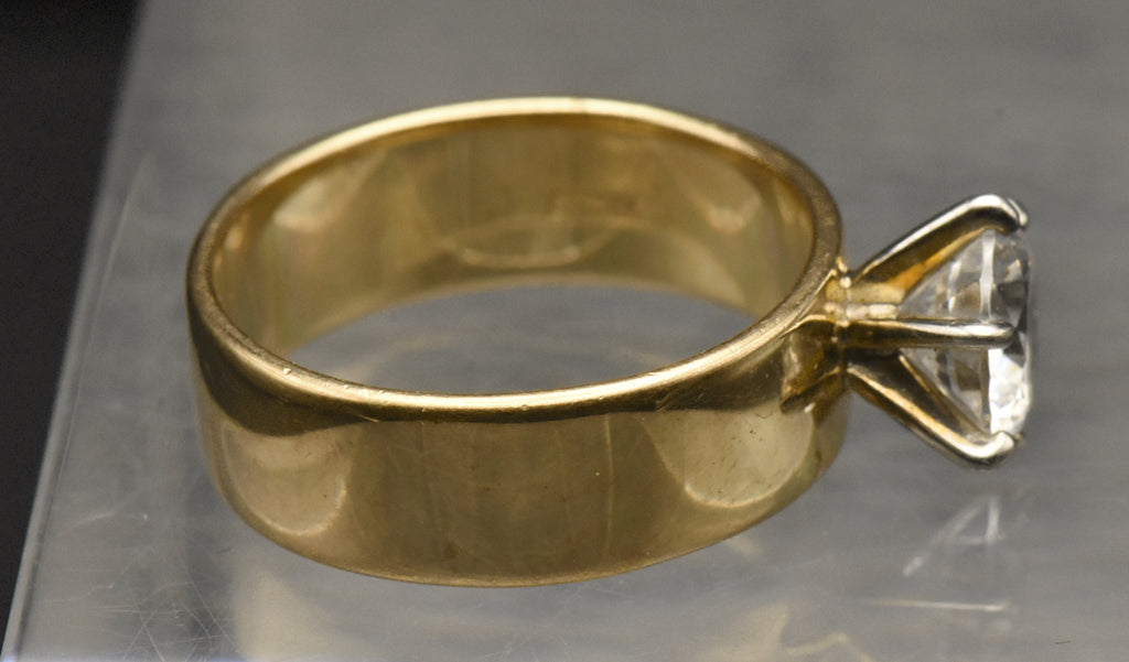 Vintage Gold Tone Sterling Silver Rhinestone Ring - Size 9