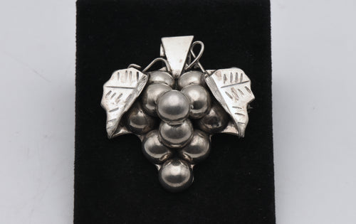 Vintage Handmade Sterling Silver Bunch of Grapes Brooch/Pendant