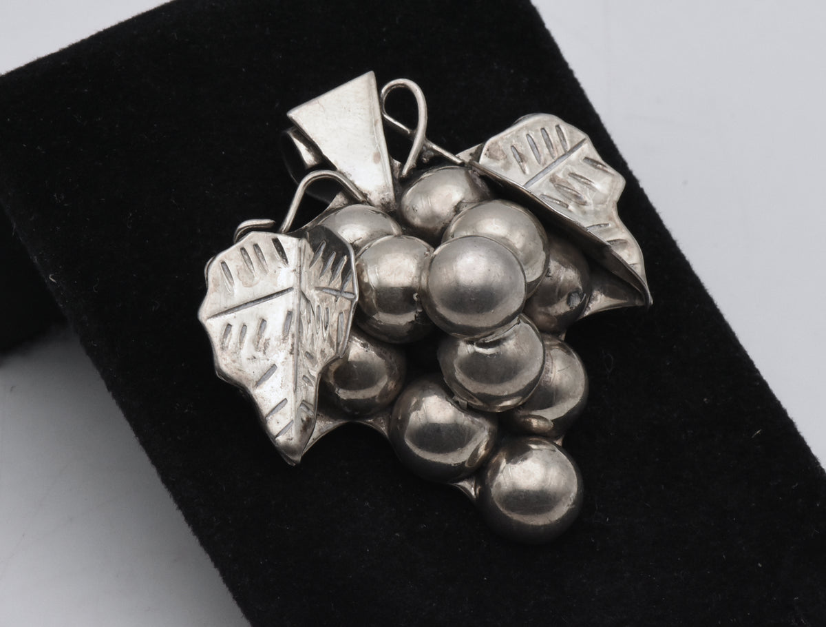Vintage Handmade Sterling Silver Bunch of Grapes Brooch/Pendant