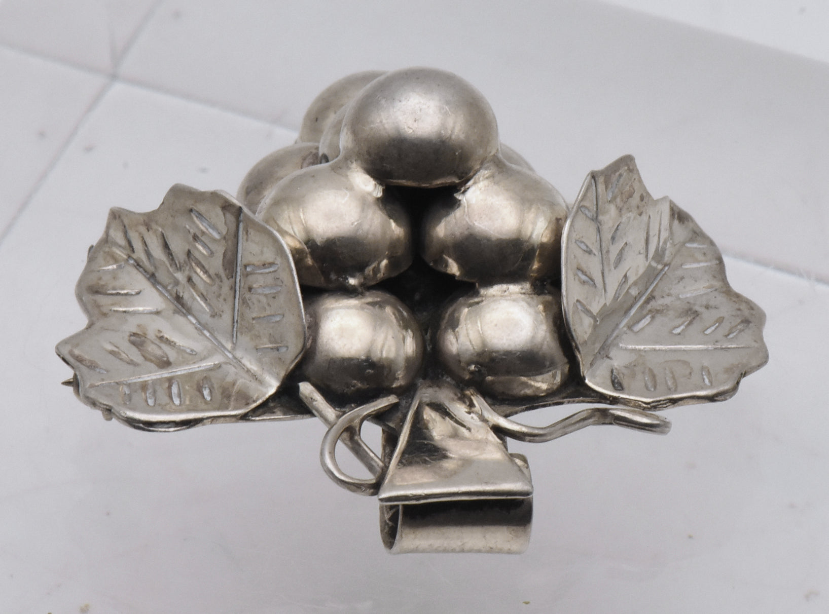 Vintage Handmade Sterling Silver Bunch of Grapes Brooch/Pendant