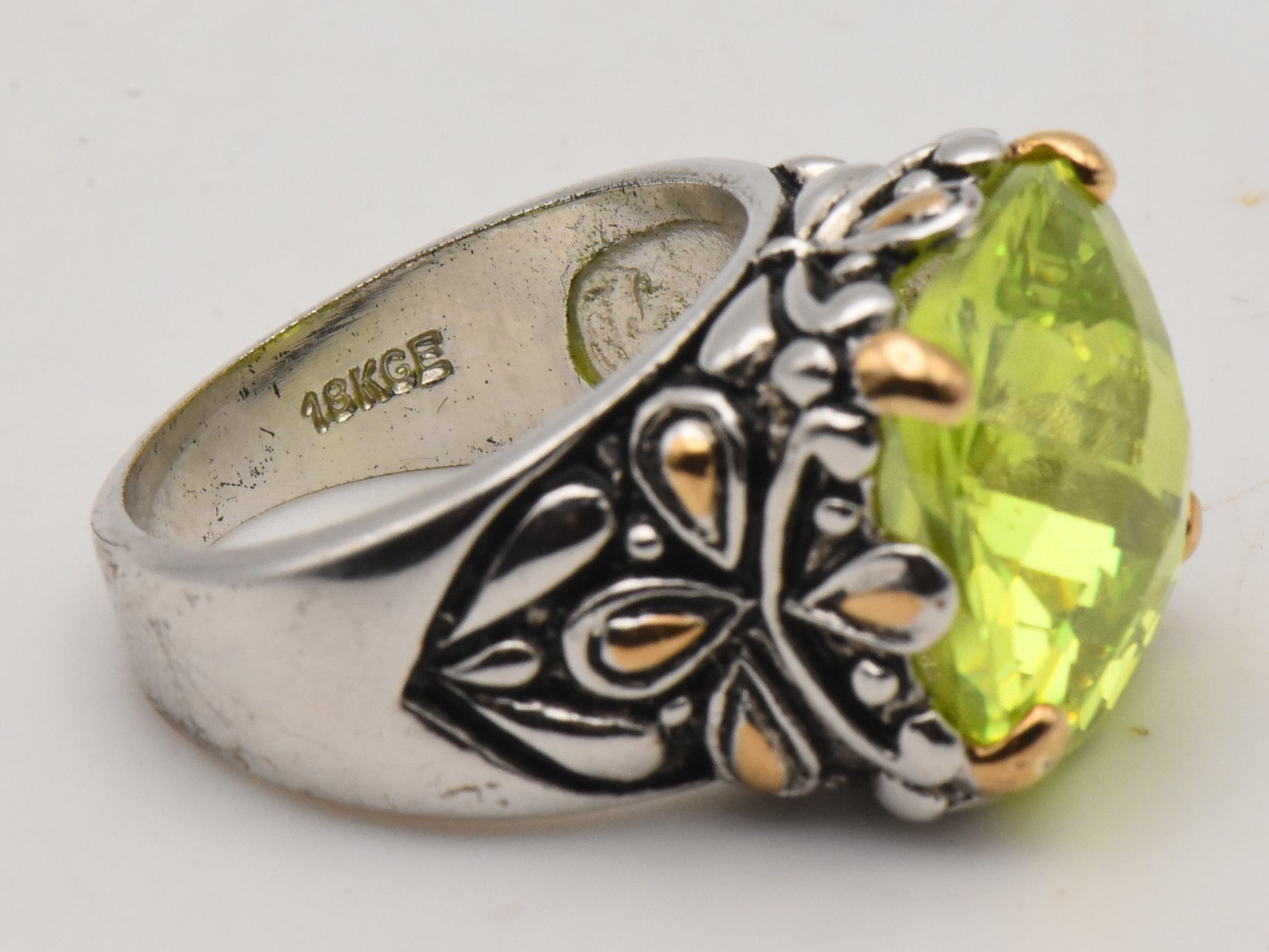 Electric Green Stunning Fire Cubic Zirconia 18K Gold Plate Accented Ring - Size 8