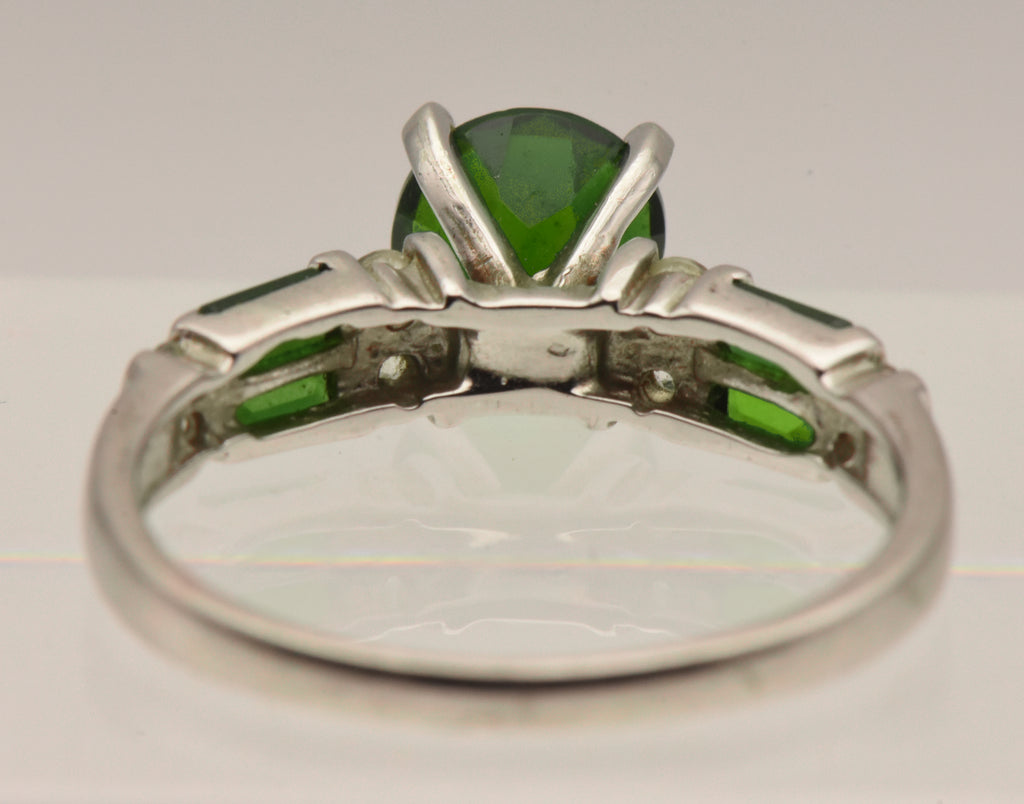 Vintage Sterling Silver Synthetic Emerald and Topaz Ring - Size 8.75