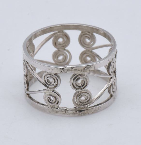 Vintage Open Filigree Silver Band - Size 5.5