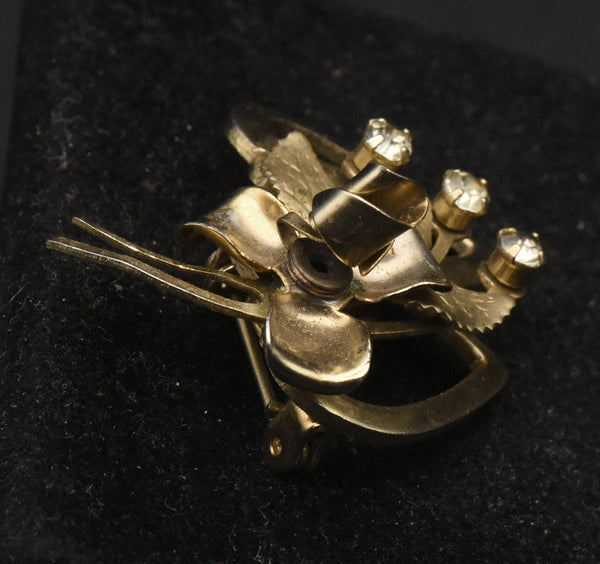 Vintage Gold Tone Interlocked Hearts Brooch