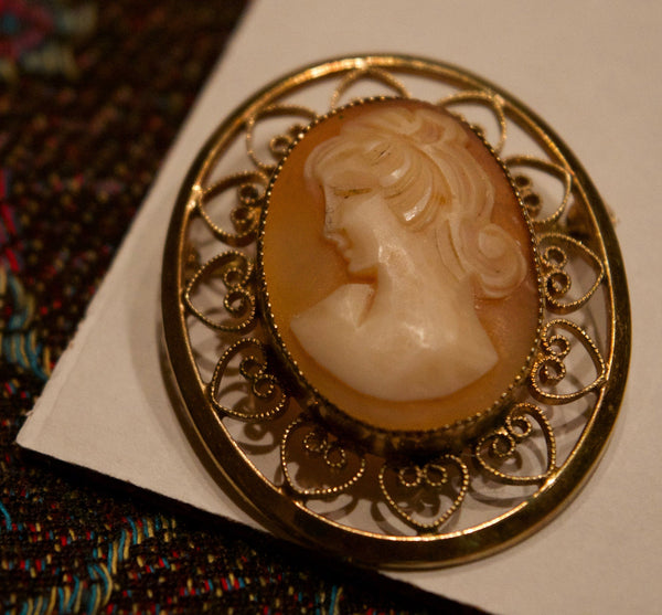 Catamore - 12k Gold Filled Filligree Shell Cameo Brooch